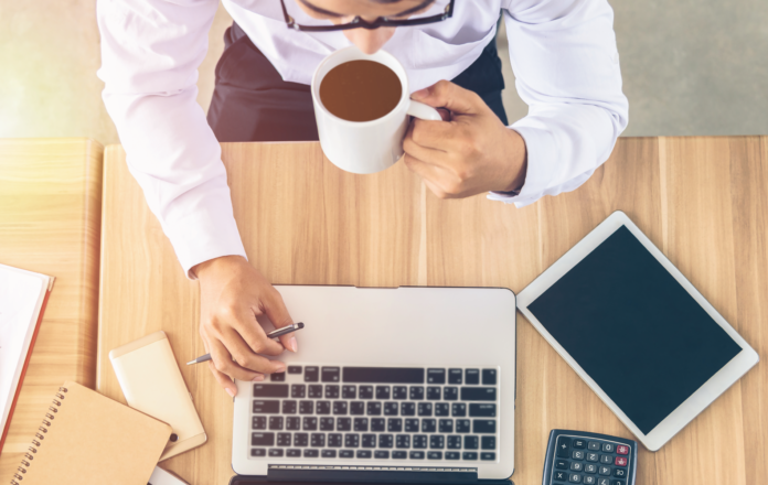 Which is the Best Way to Translate Your Website, Manual File Transfer or CMS Integration?