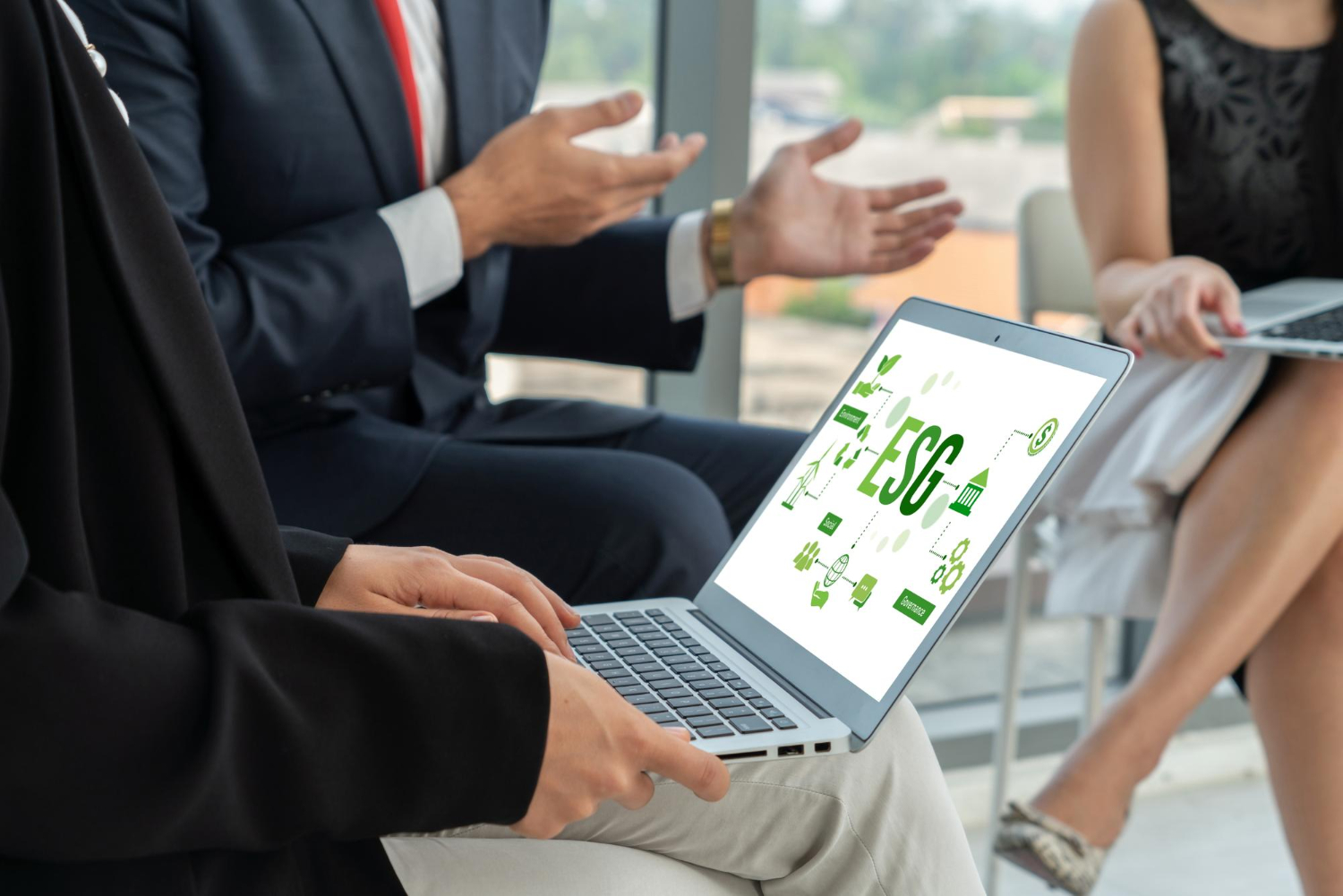 Natural Language Processing and ESG: Sustainability Communication